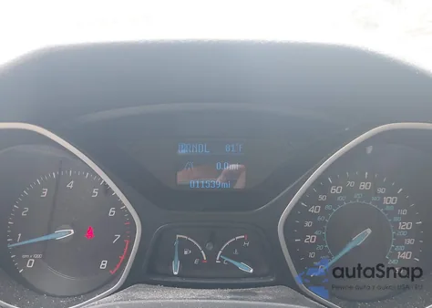 2012 Ford Focus S из США, поврежденный, VIN 1FAHP3E26CL242679